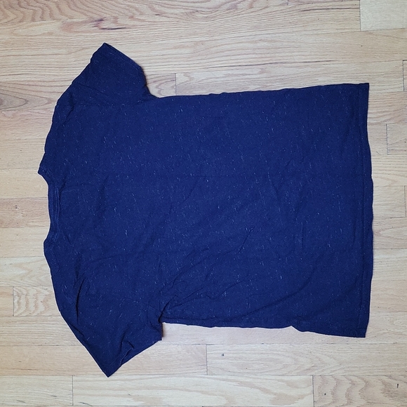 Abercrombie & Fitch Men's Small Camping Tee - Picture 4 of 4